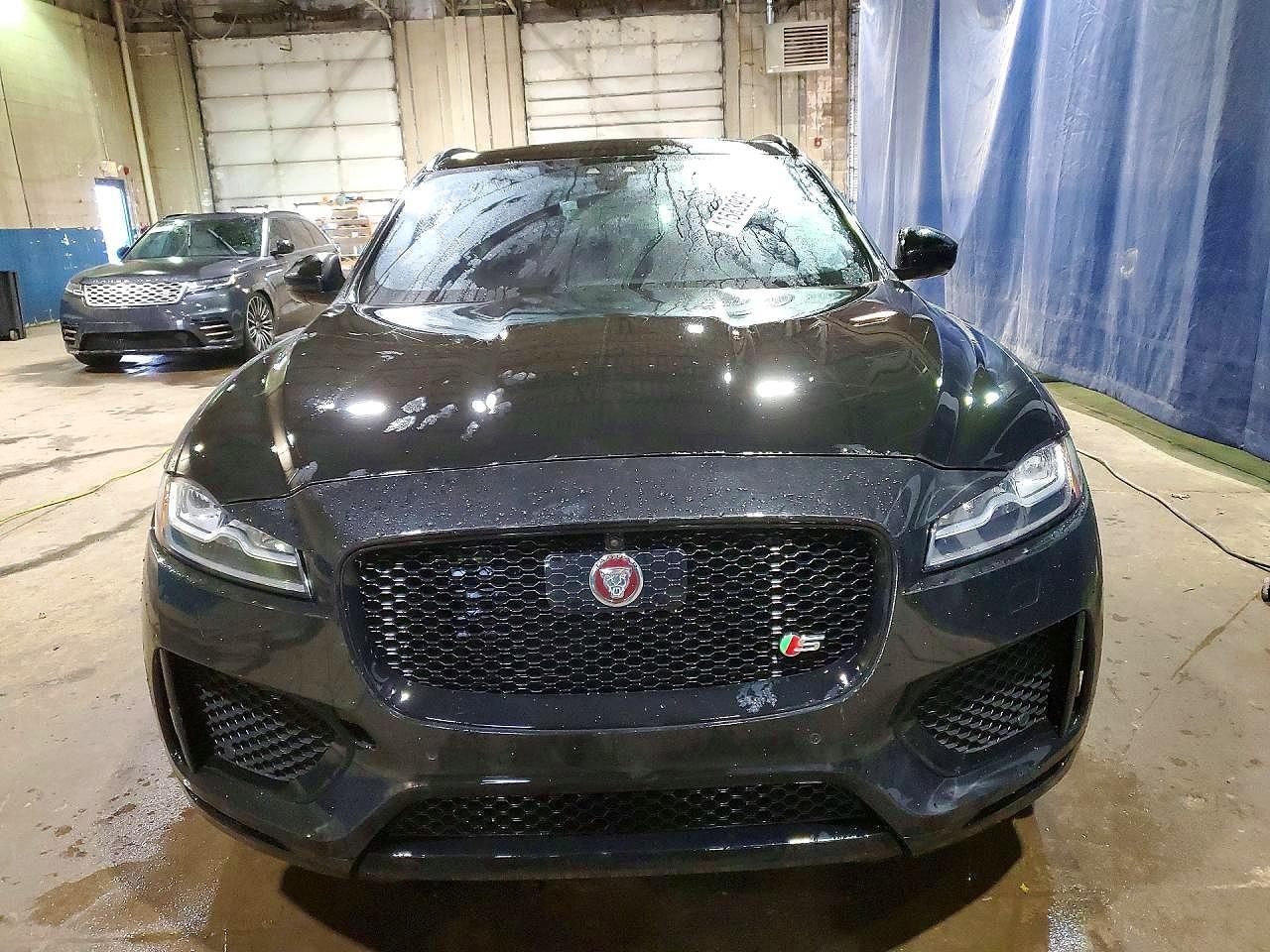 2017 Jaguar F-Pace S - Фото 5