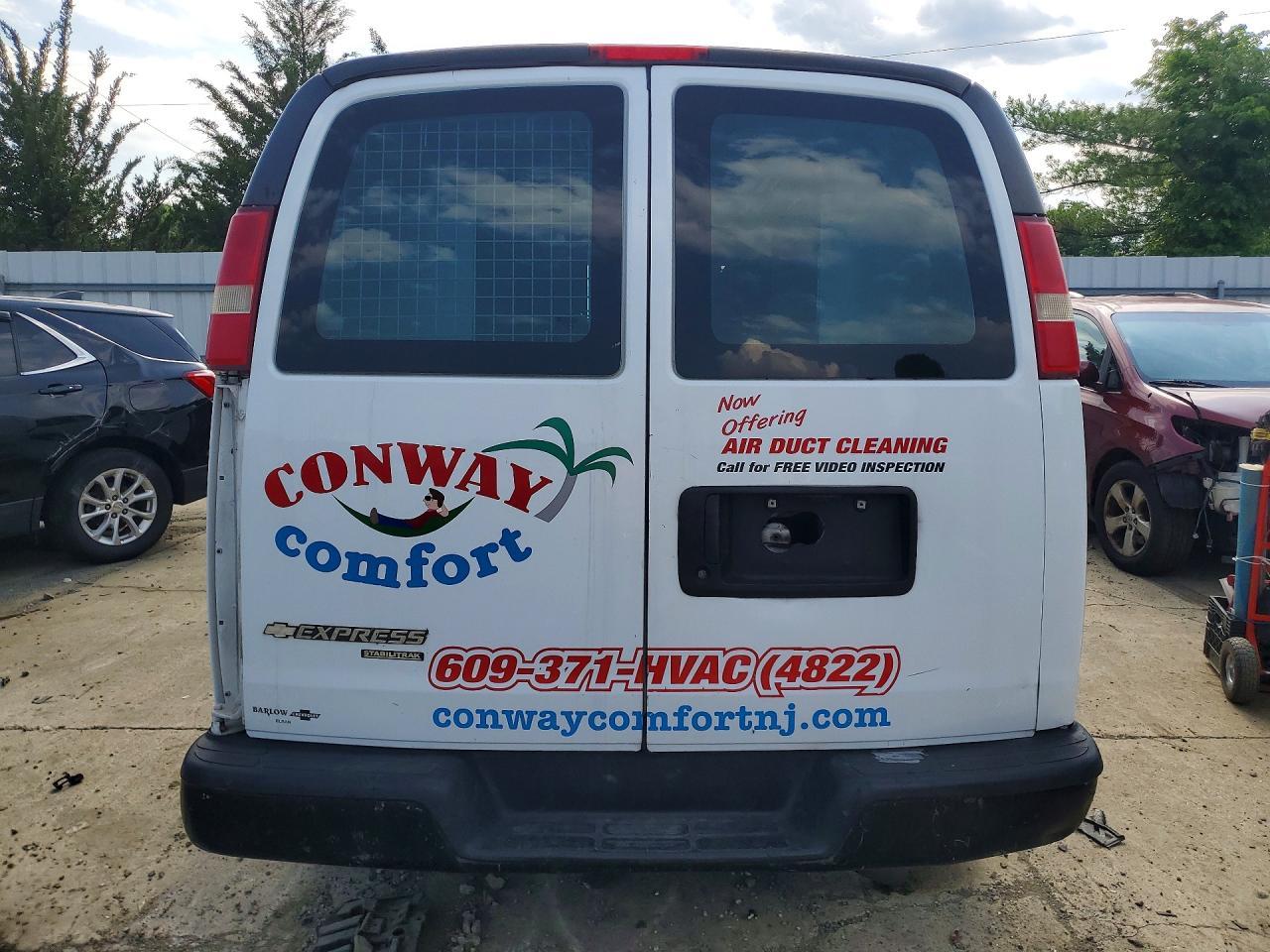 2015 Chevrolet Express G2500 - Фото 6