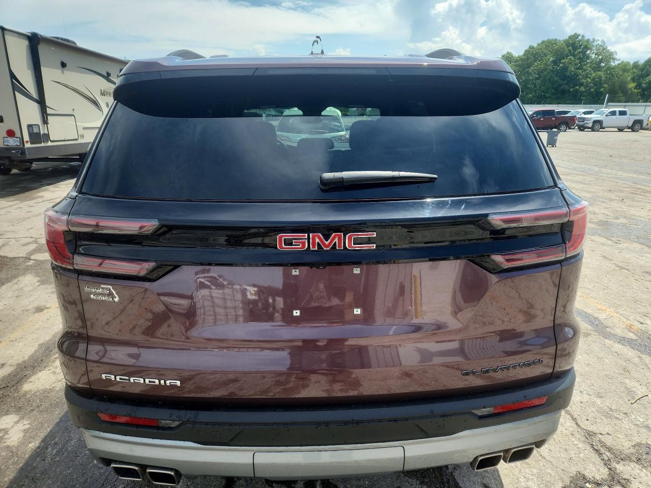 2025 GMC Acadia Elevation - Фото 6