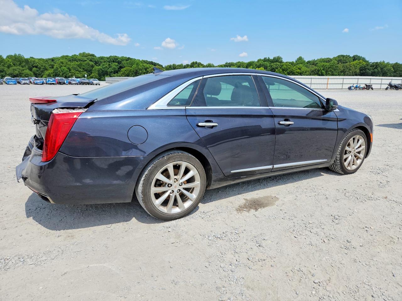 2013 Cadillac Xts Luxury Collection - Image 3