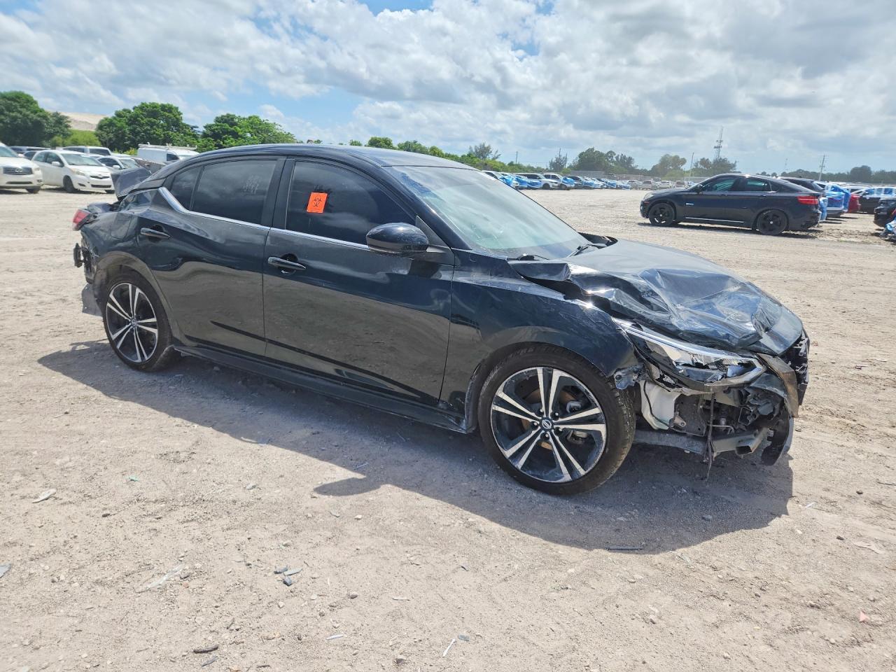 2020 Nissan Sentra Sr - Image 4