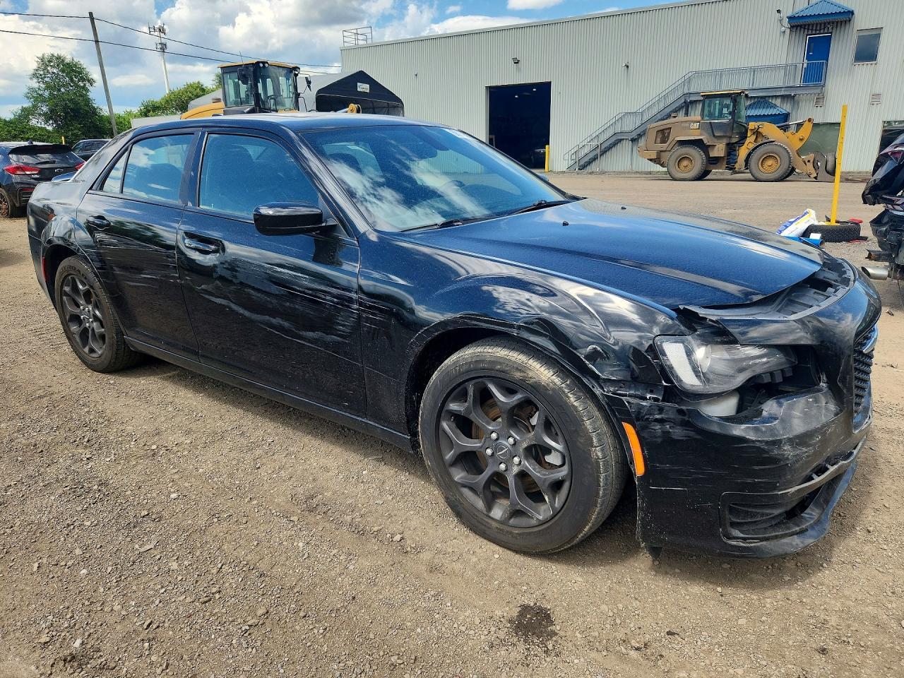 2019 Chrysler 300 S - Фото 4