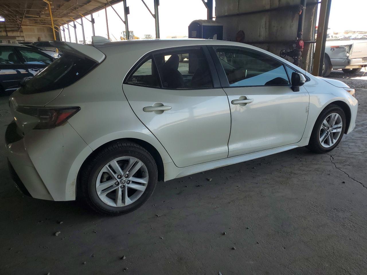 2019 Toyota Corolla Hatchback Se - Фото 3