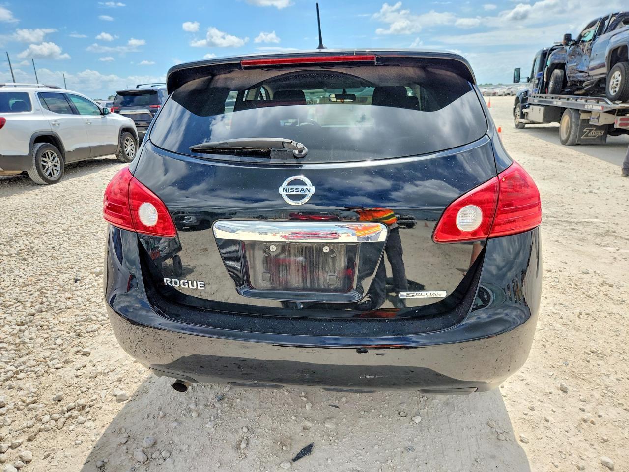 2013 Nissan Rogue S - Image 6