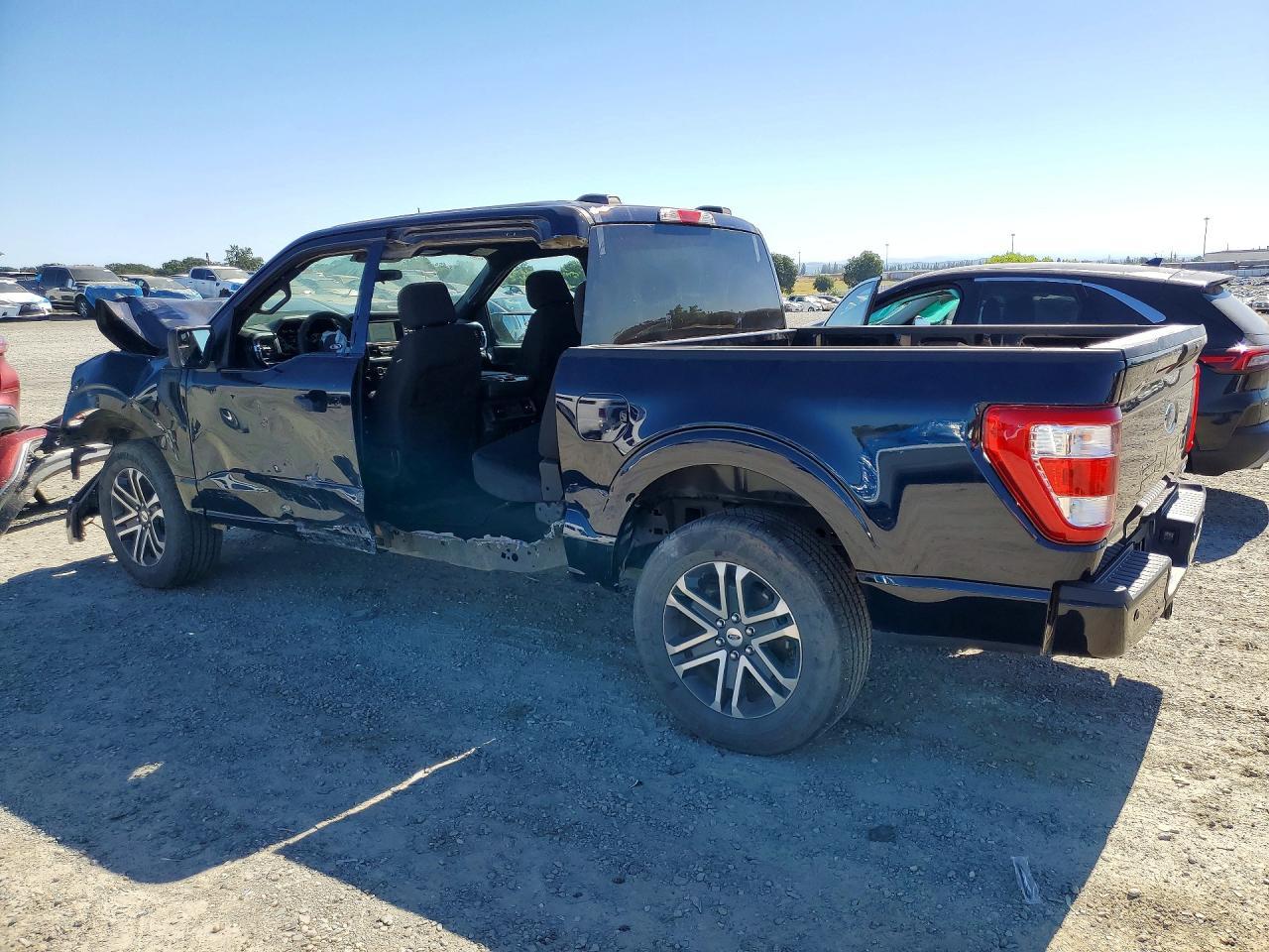 2023 Ford F150 Supercrew - Фото 2