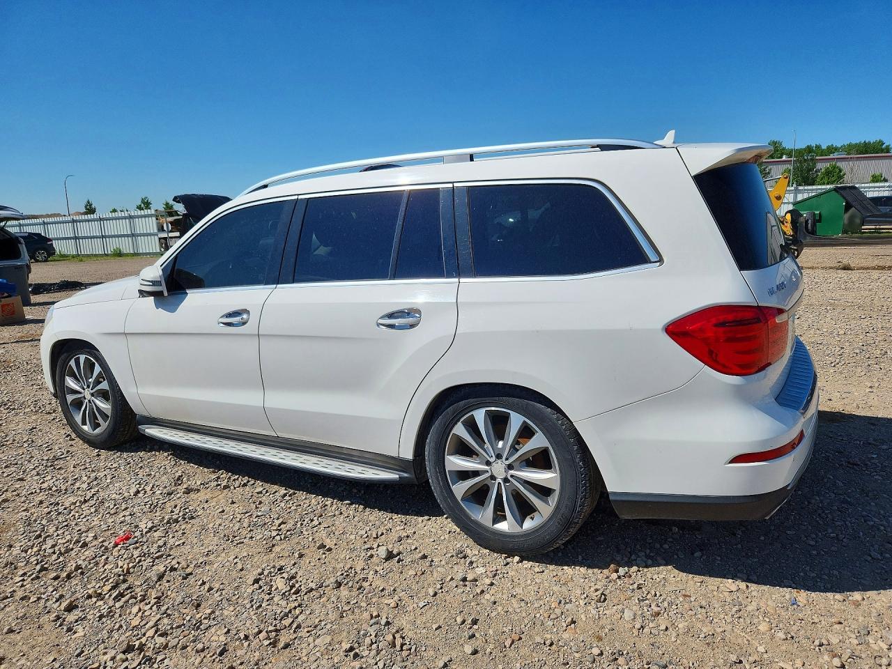 2014 Mercedes-Benz Gl 450 4Matic - Image 2