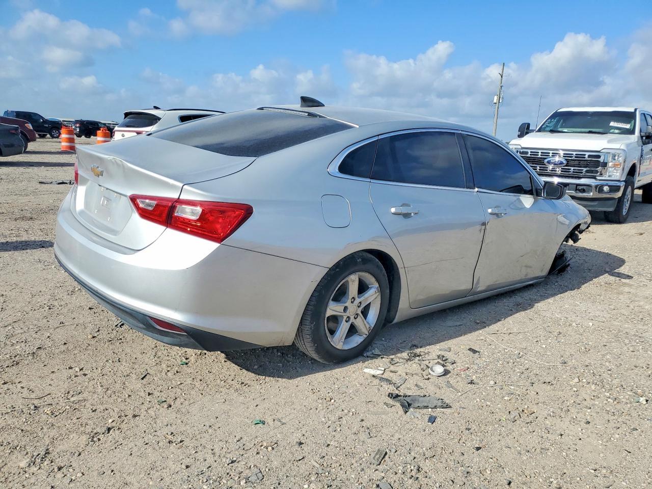 2019 Chevrolet Malibu Ls - Image 3