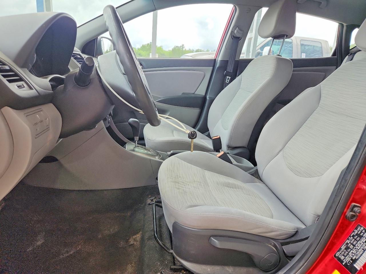 2016 Hyundai Accent Se - Image 7