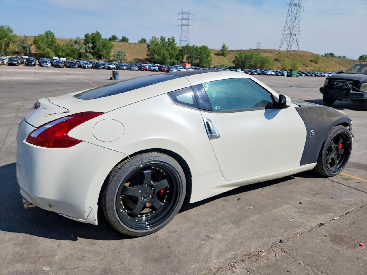 2014 Nissan 370Z Base - Фото 3
