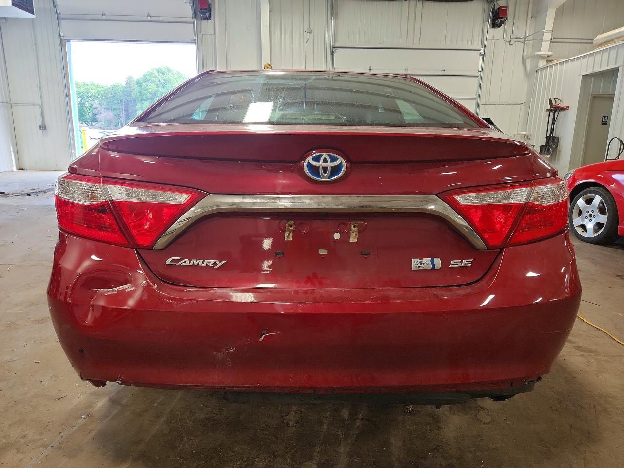 2016 Toyota Camry Hybrid Se - Фото 6