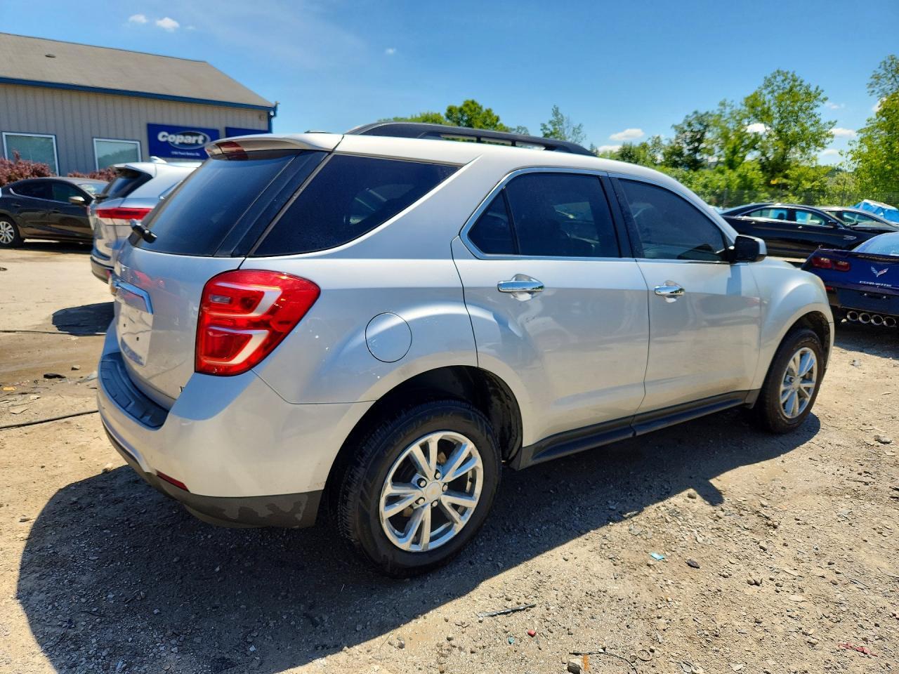 2017 Chevrolet Equinox Lt - Фото 3