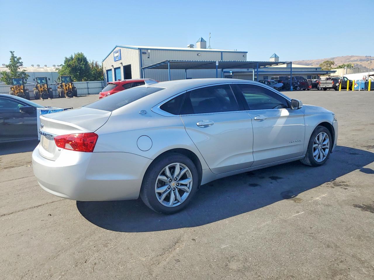 2019 Chevrolet Impala - Фото 3