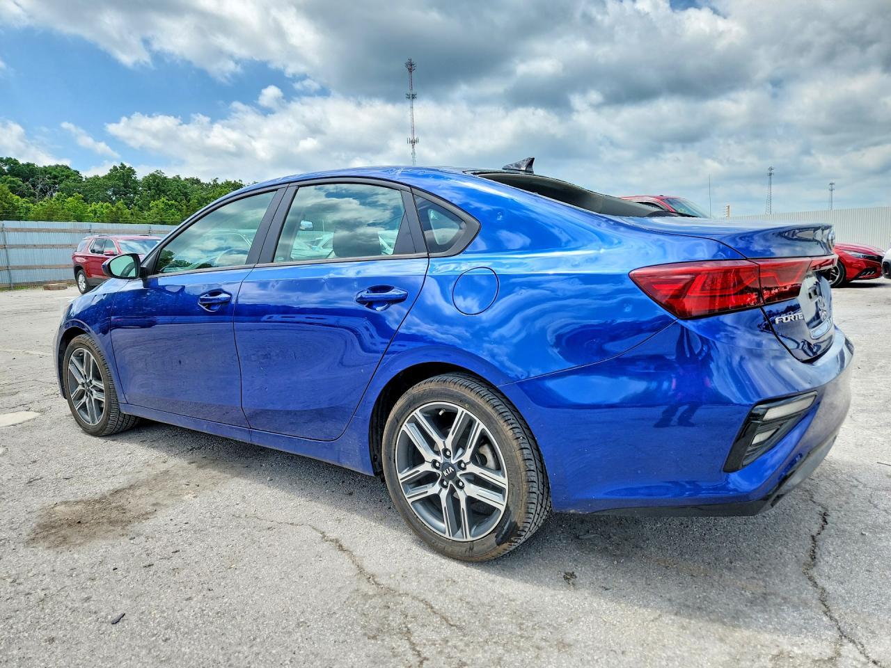 2019 Kia Forte S - Фото 2