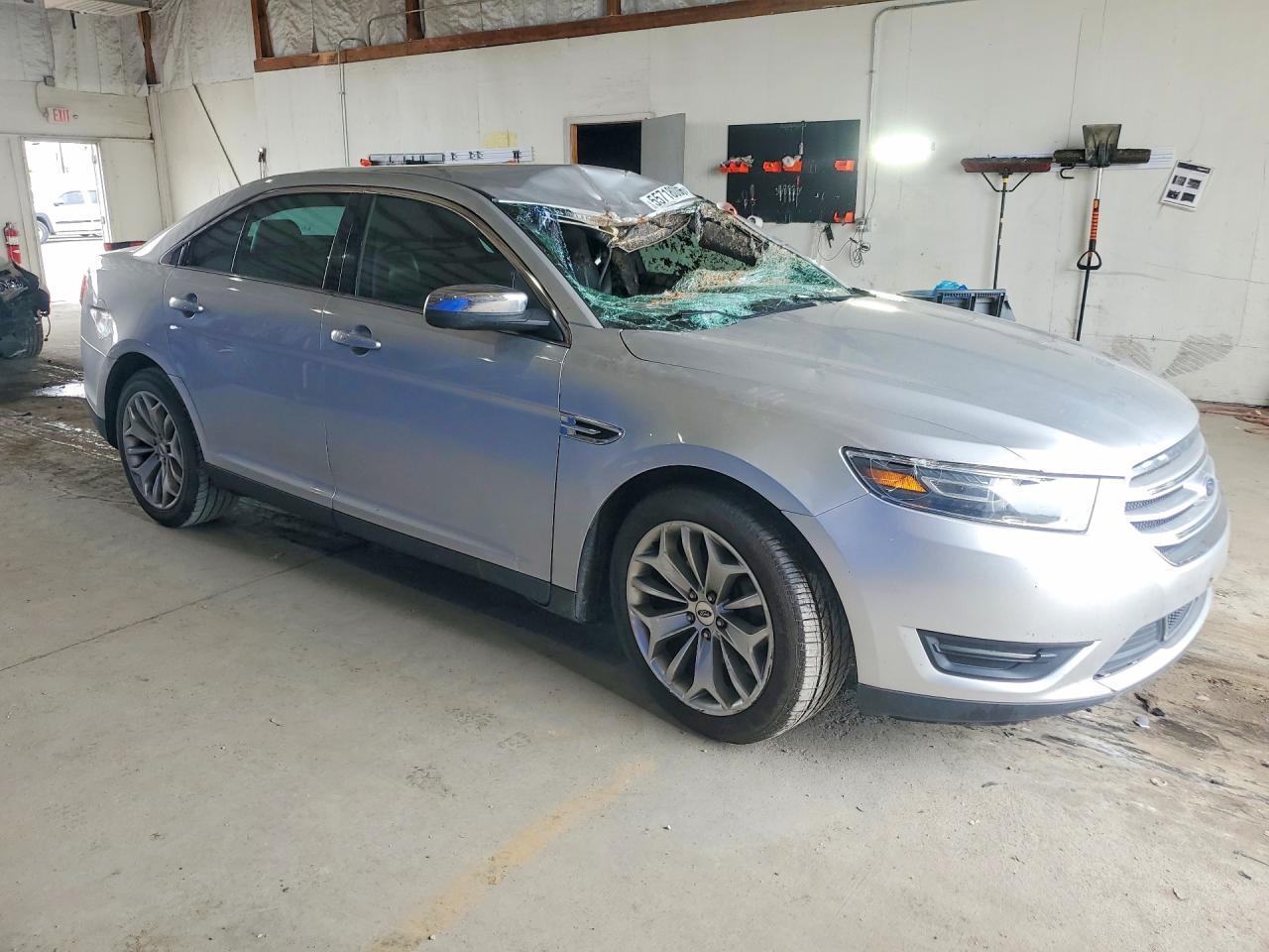 2016 Ford Taurus Limited - Фото 4
