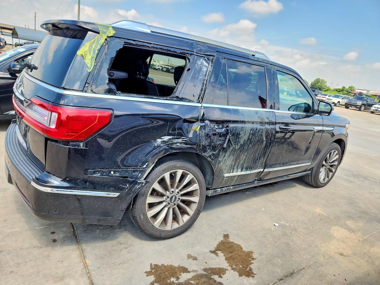 2020 Lincoln Navigator Reserve - Фото 3