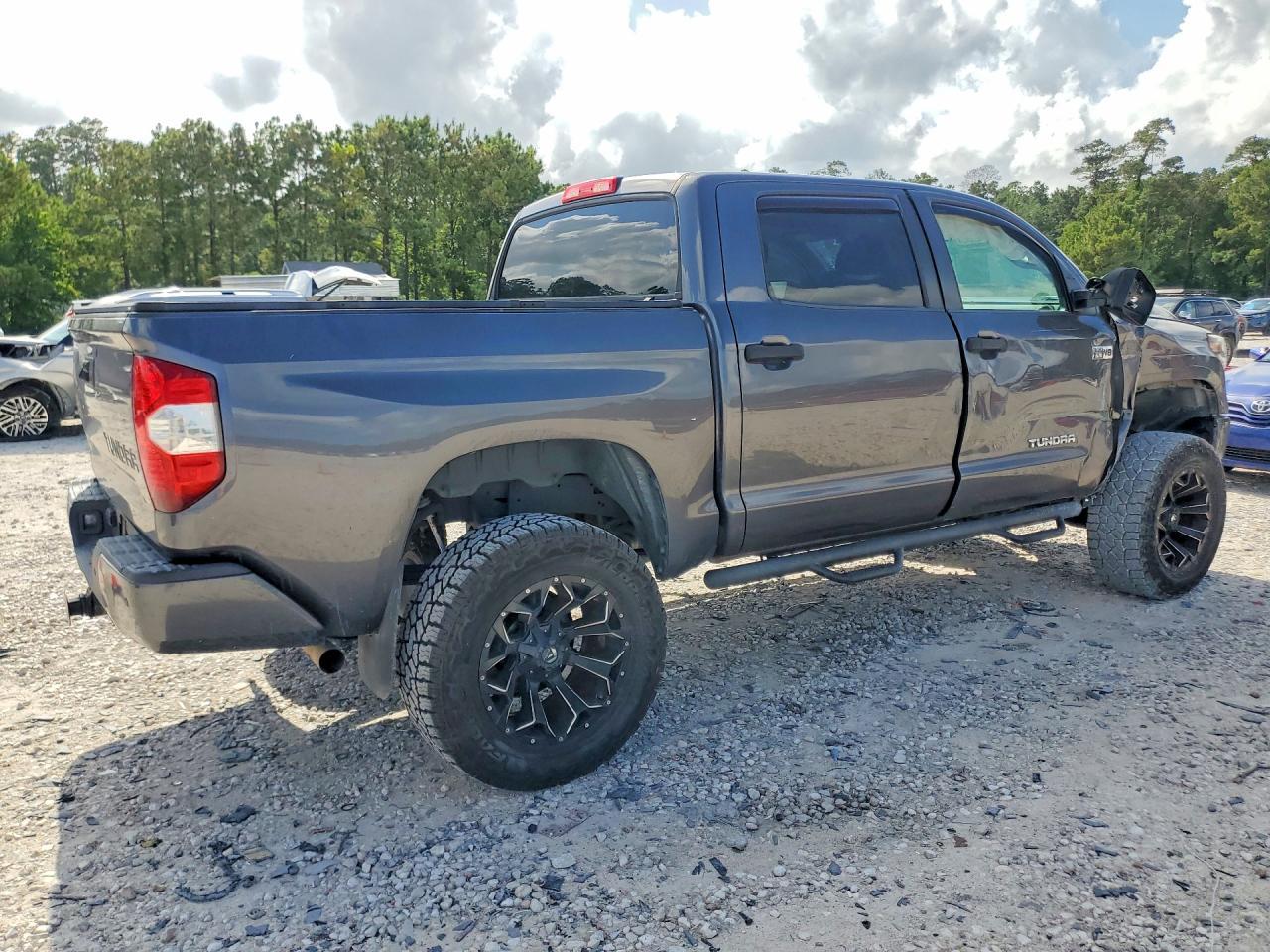 2019 Toyota Tundra Sr5 - Фото 3
