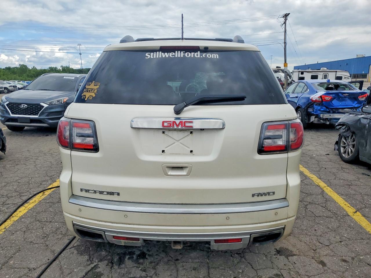 2014 GMC Acadia Denali - Image 6