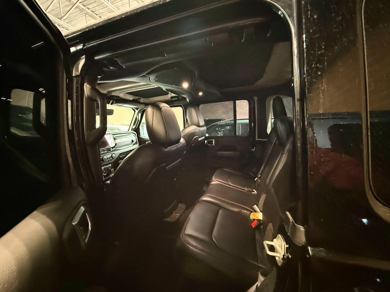 2024 Jeep Wrangler Rubicon - Фото 6