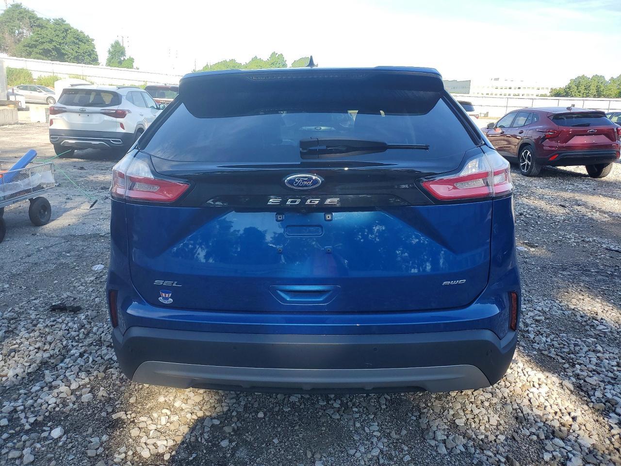 2022 Ford Edge Sel - Image 6
