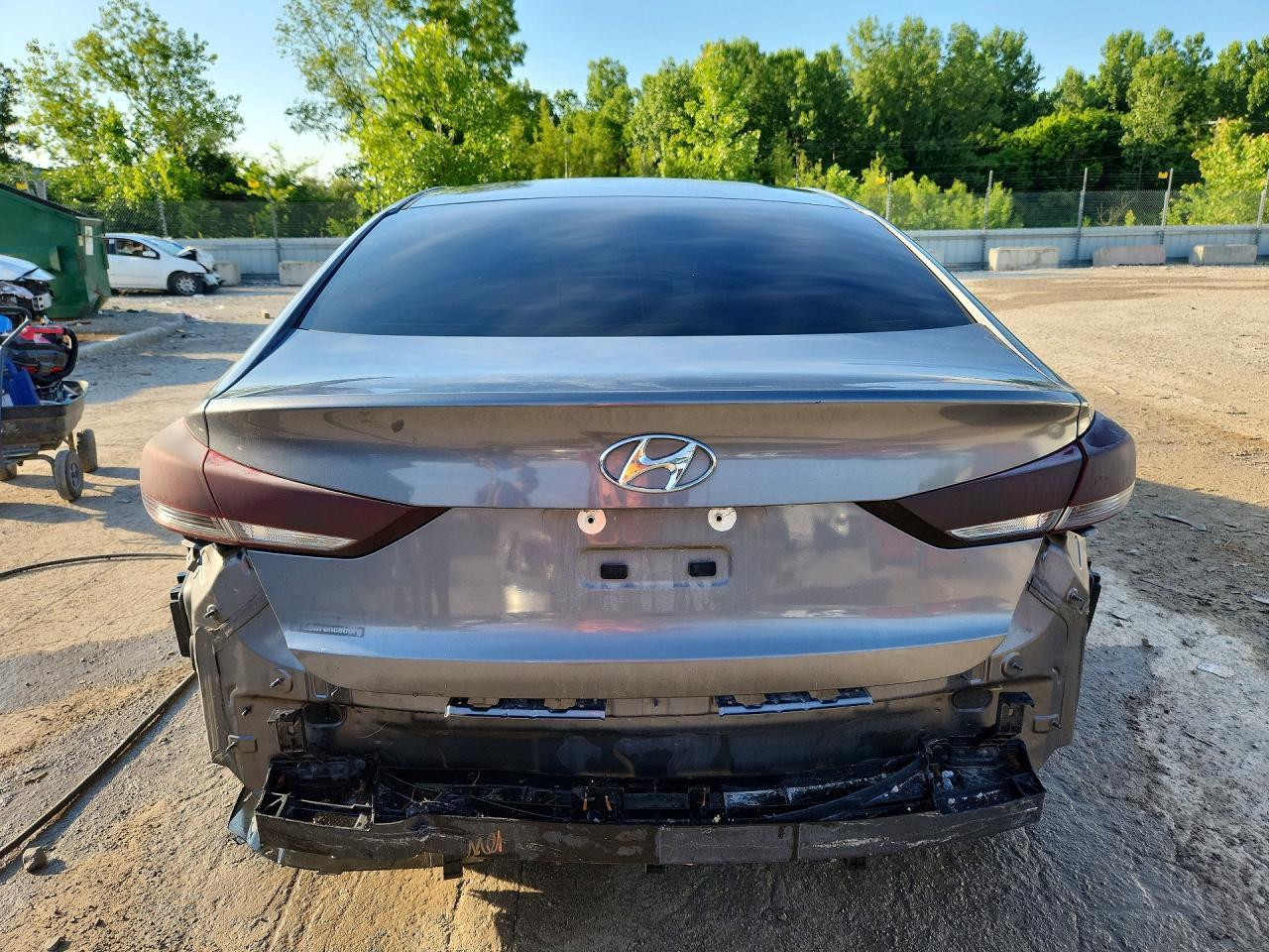 2018 Hyundai Elantra Se - Фото 6