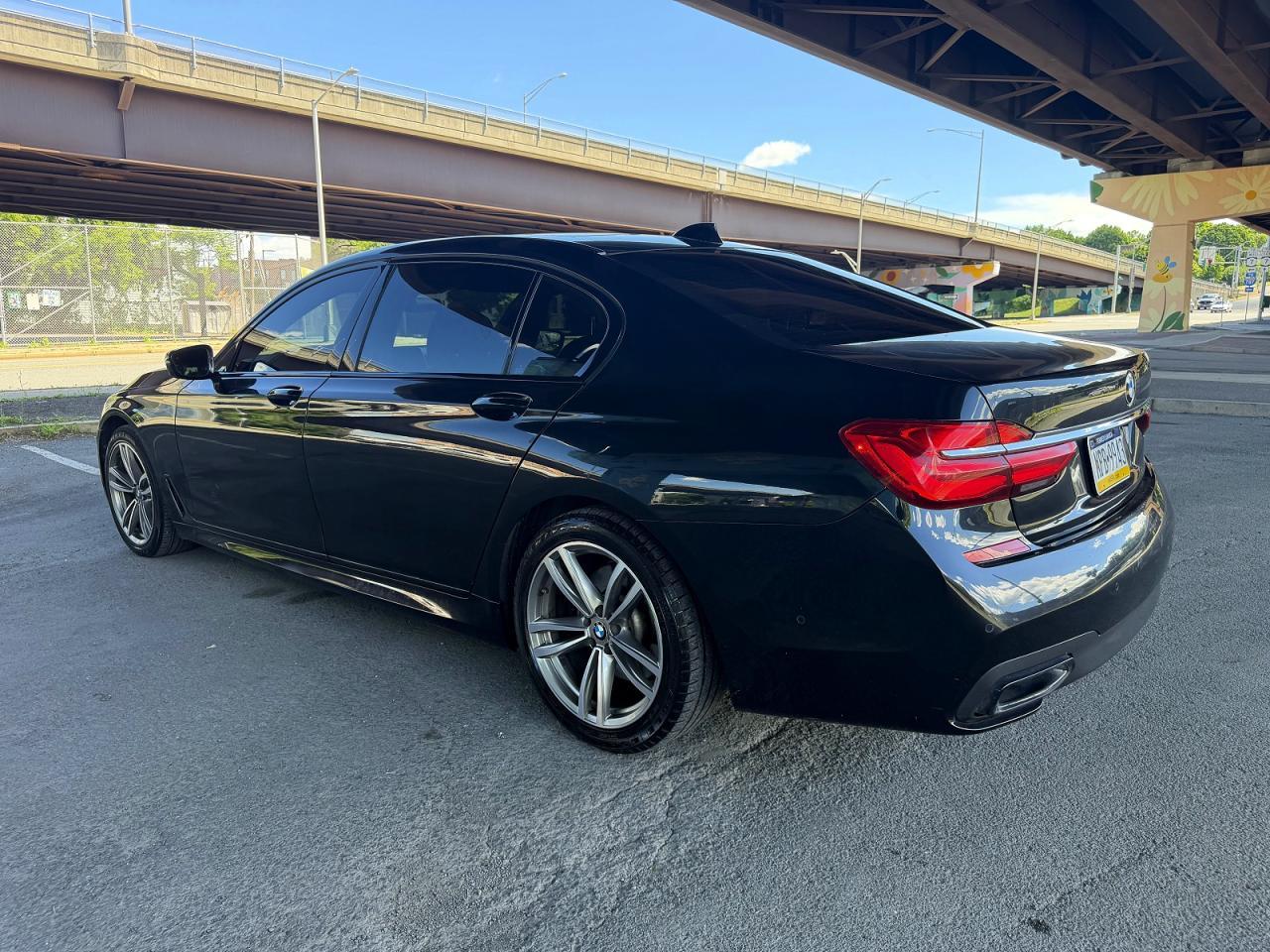 2019 BMW 750I xDrive - Image 3