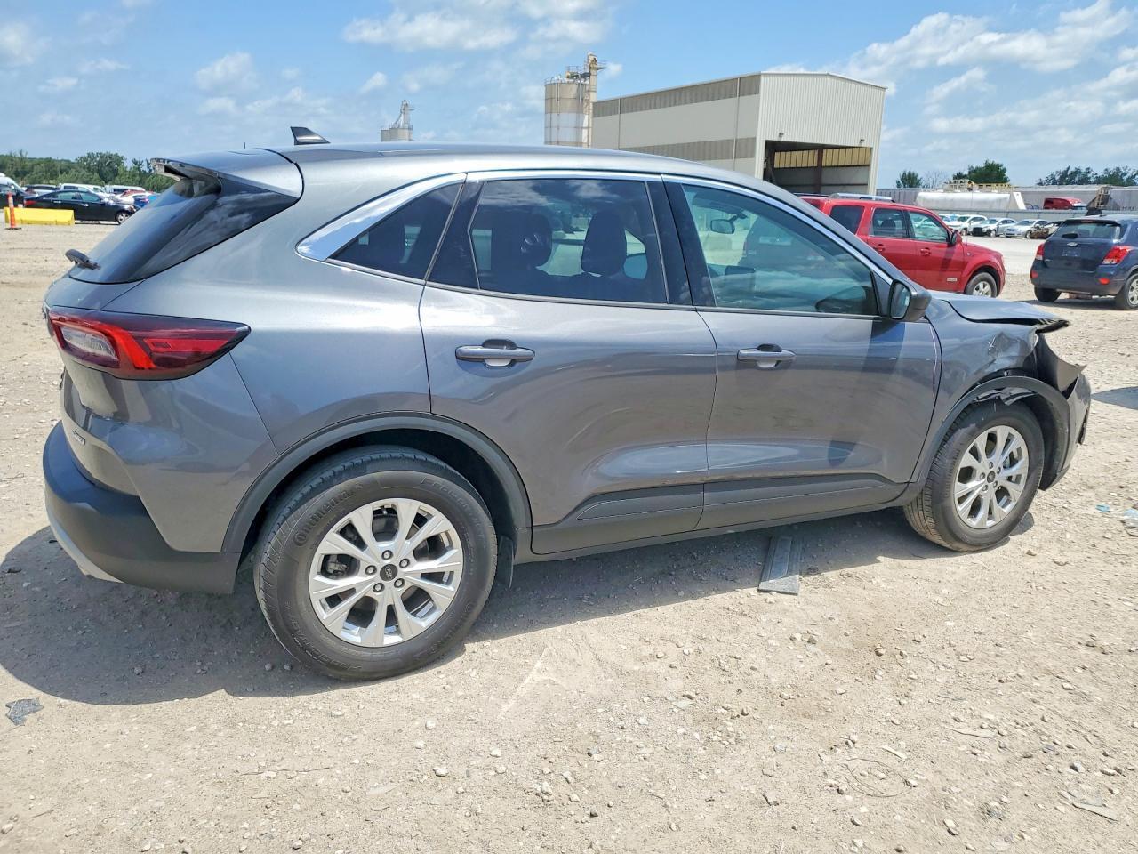 2023 Ford Escape Active - Фото 3