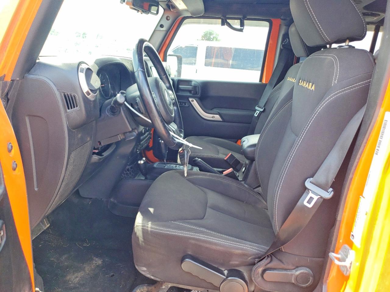 2013 Jeep Wrangler Unlimited Sahara - Фото 7