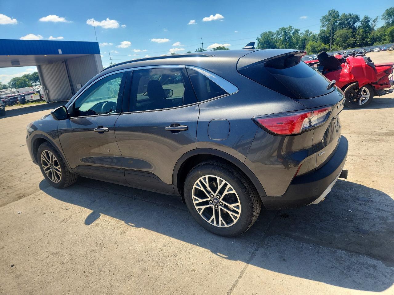 2020 Ford Escape Sel - Фото 2