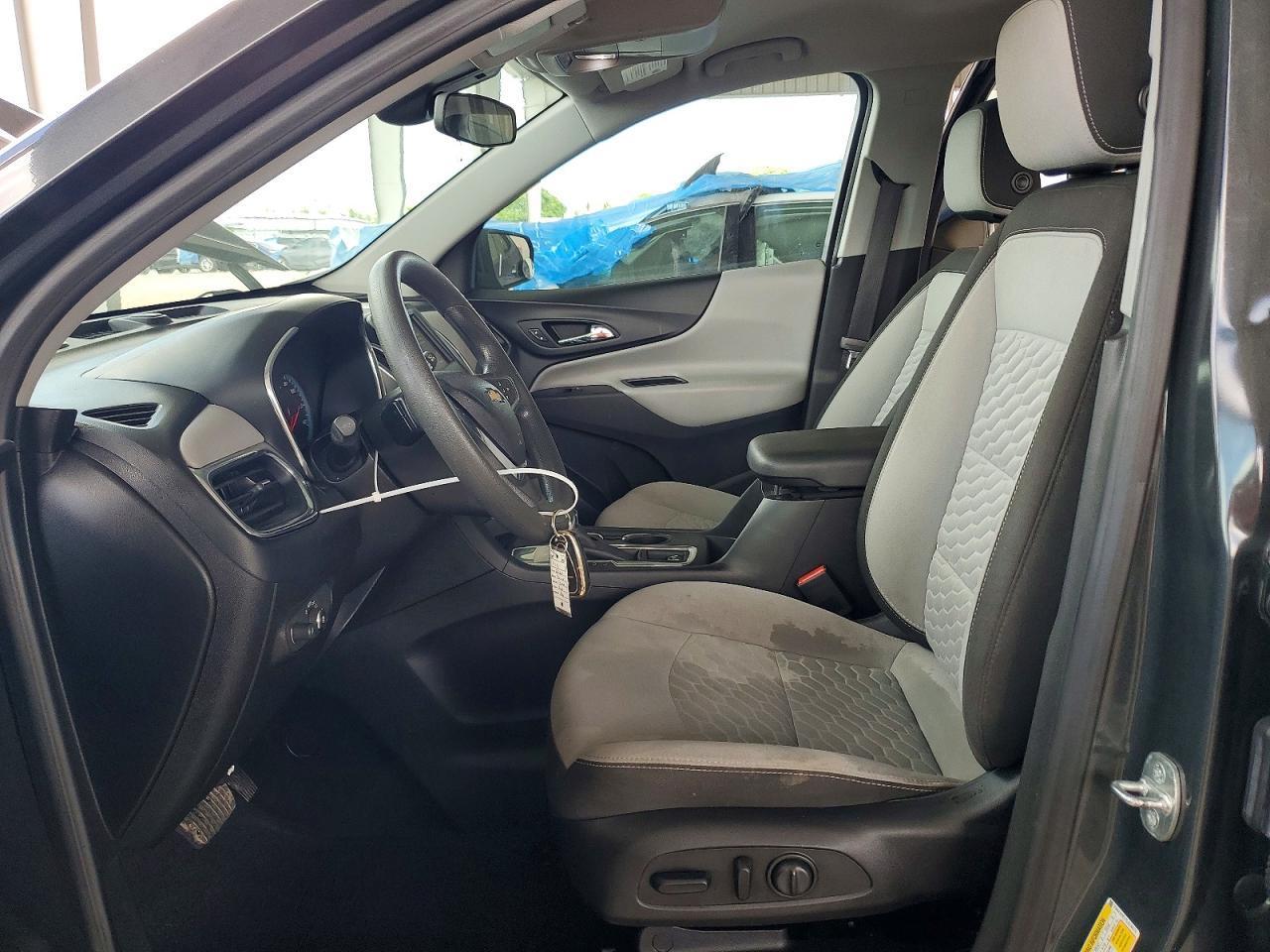 2020 Chevrolet Equinox Ls - Image 7