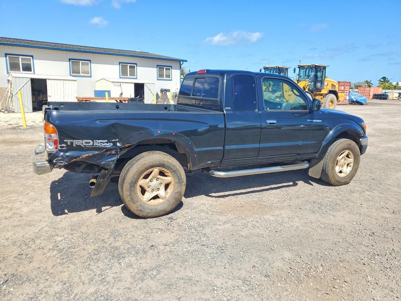 2004 Toyota Tacoma Xtracab Prerunner - Image 3