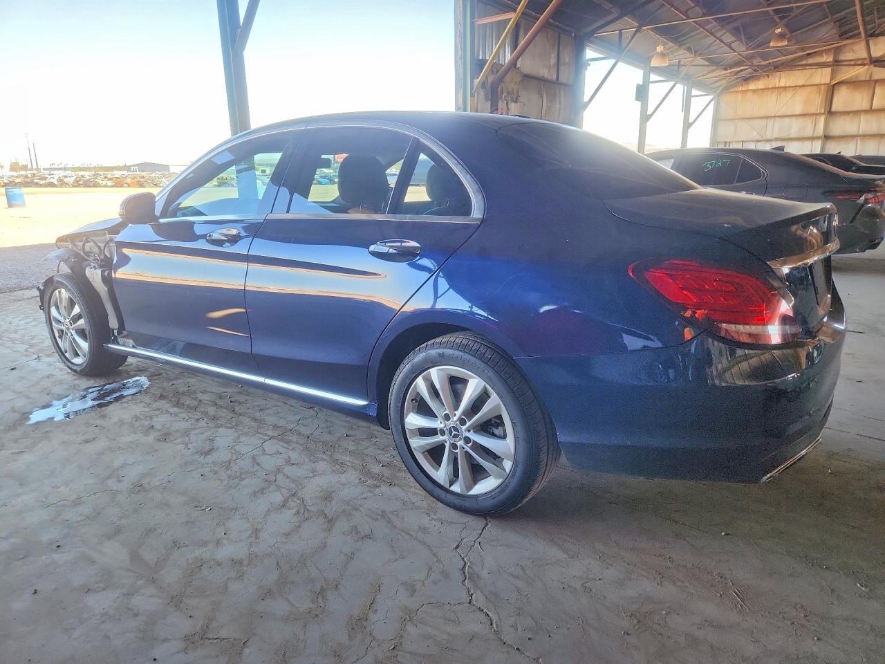 2019 Mercedes-Benz C 300 4Matic - Фото 2