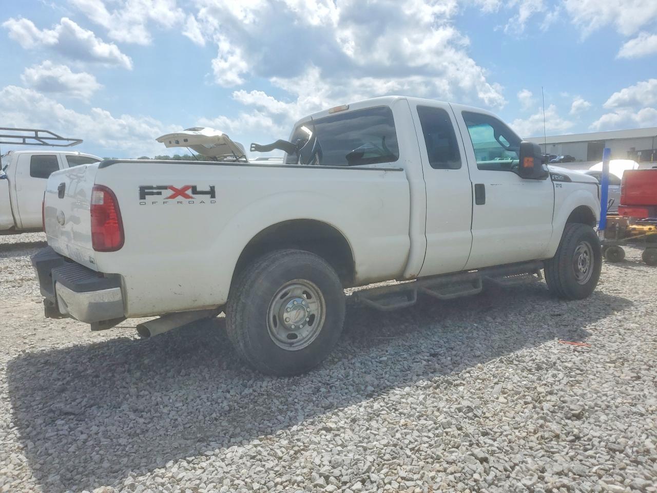 2011 Ford F250 Super Duty - Image 3