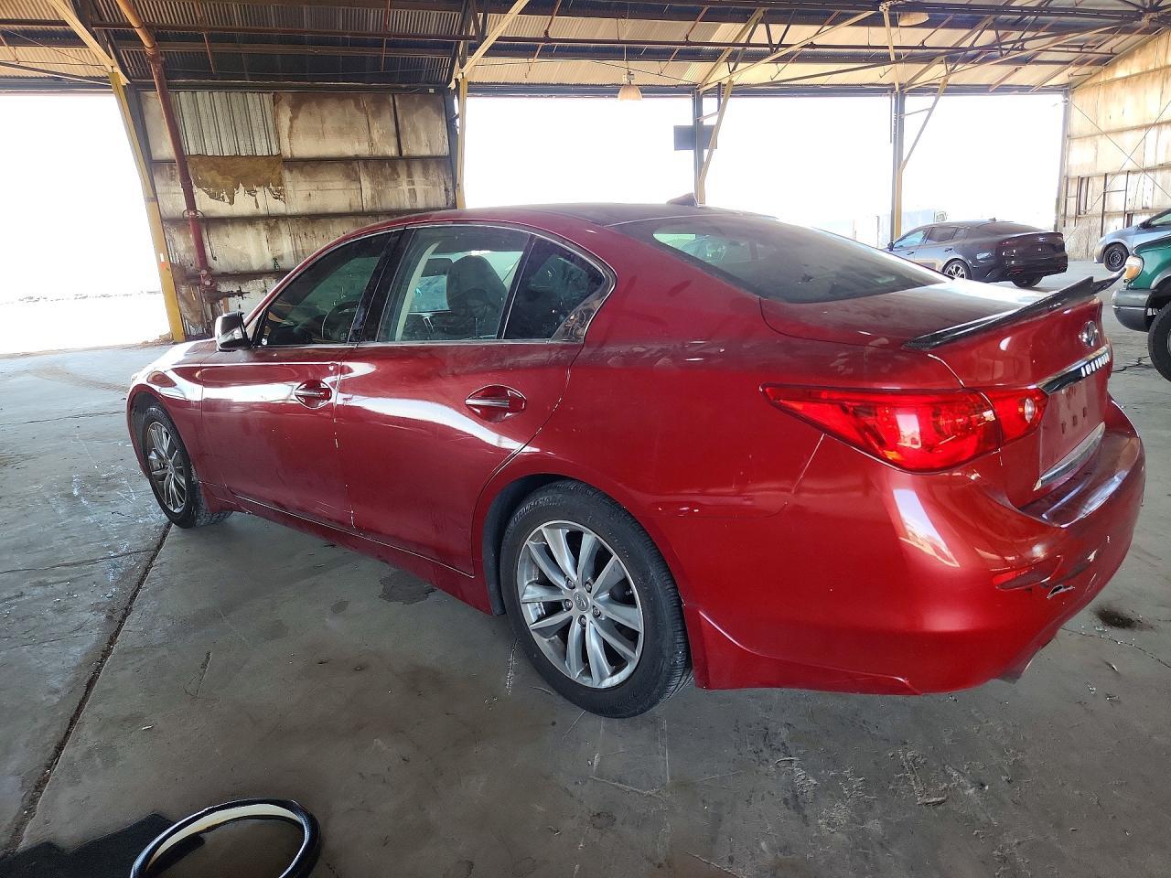 2016 Infiniti Q50 2.0T Premium - Фото 2
