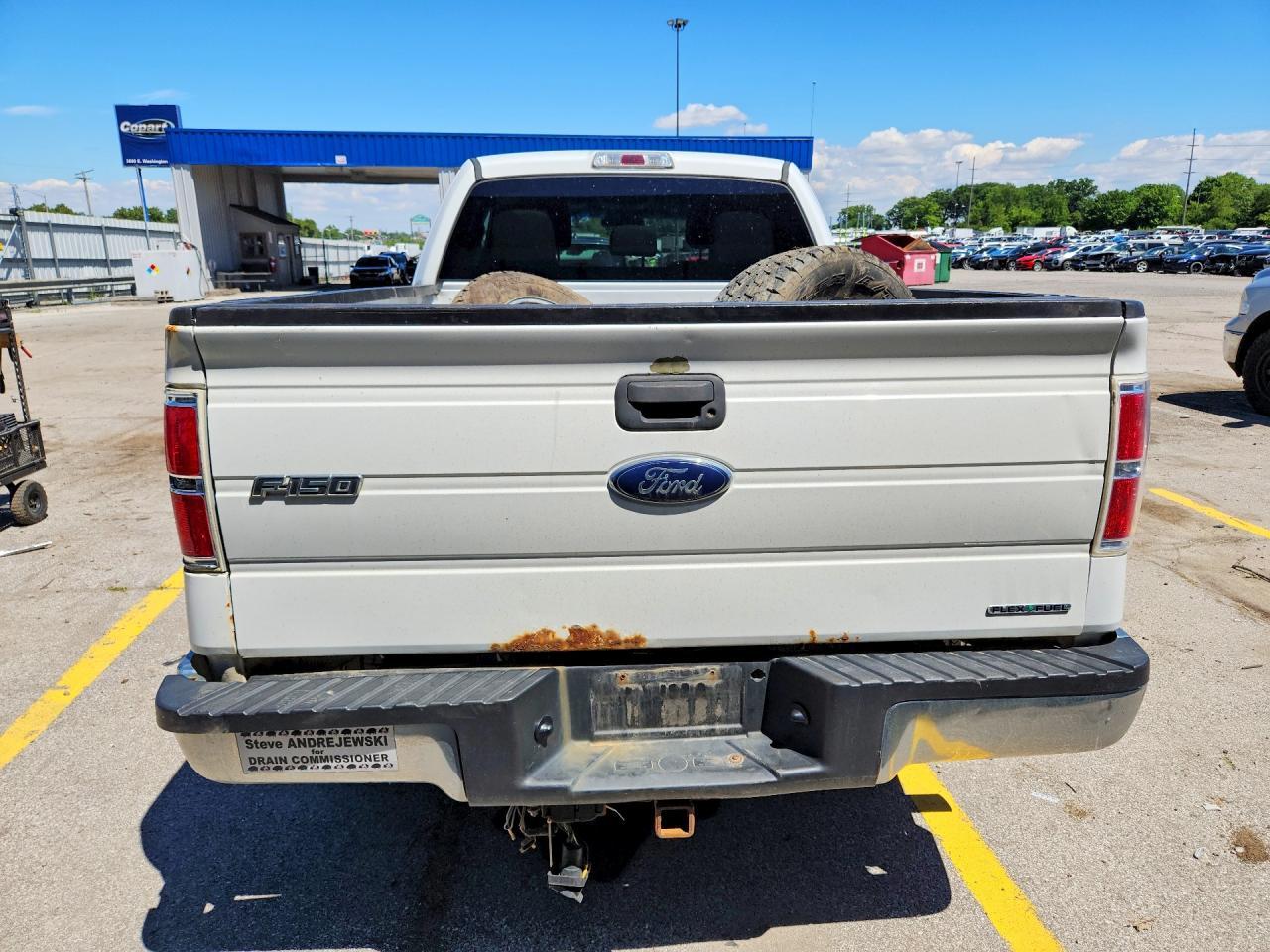 2013 Ford F150 Super Cab - Image 6
