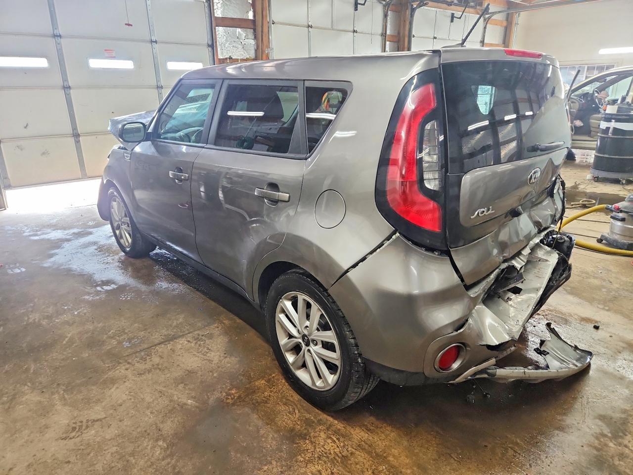 2018 Kia Soul + - Image 2