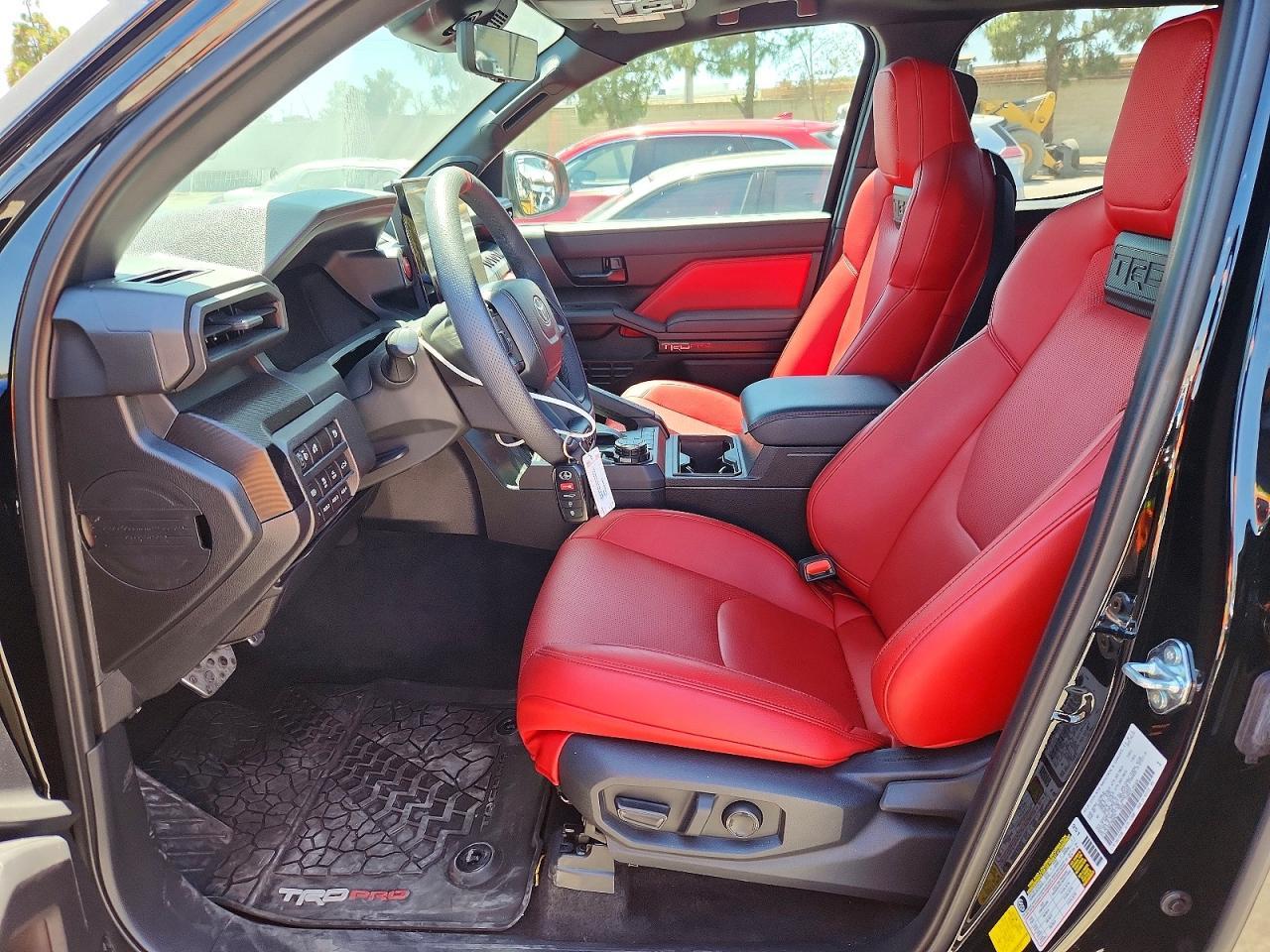 2025 Toyota Tacoma Trd Pro Hv - Image 7
