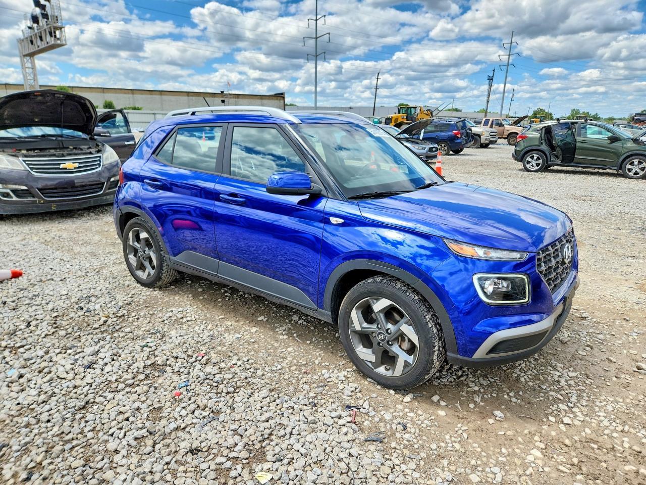 2024 Hyundai Venue Limited - Фото 4