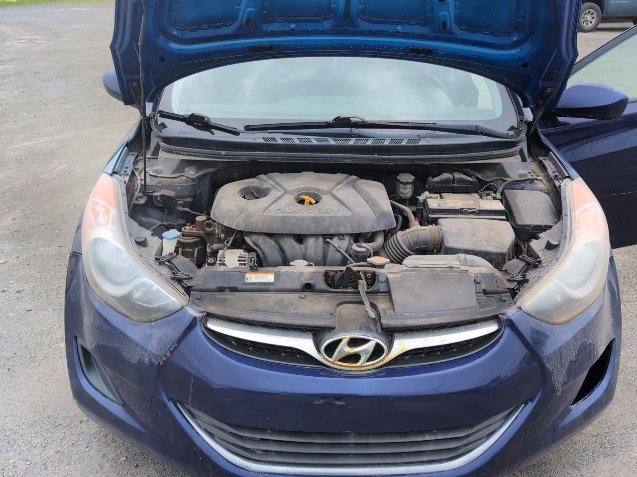 2012 Hyundai Elantra Gls - Фото 7