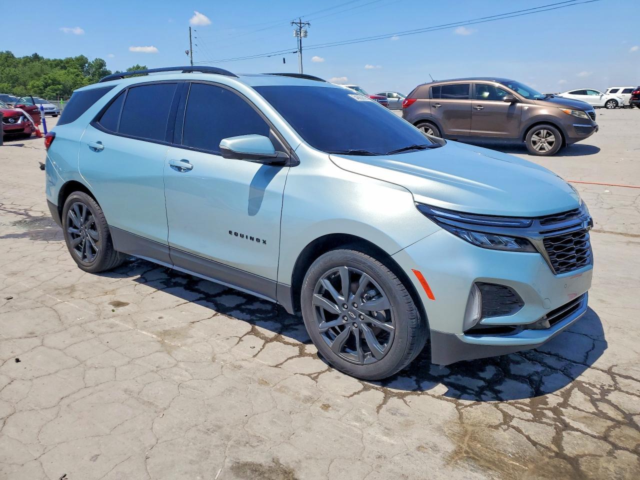 2022 Chevrolet Equinox Rs - Фото 4