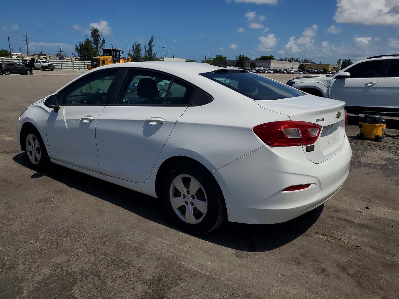 2016 Chevrolet Cruze Ls - Фото 2