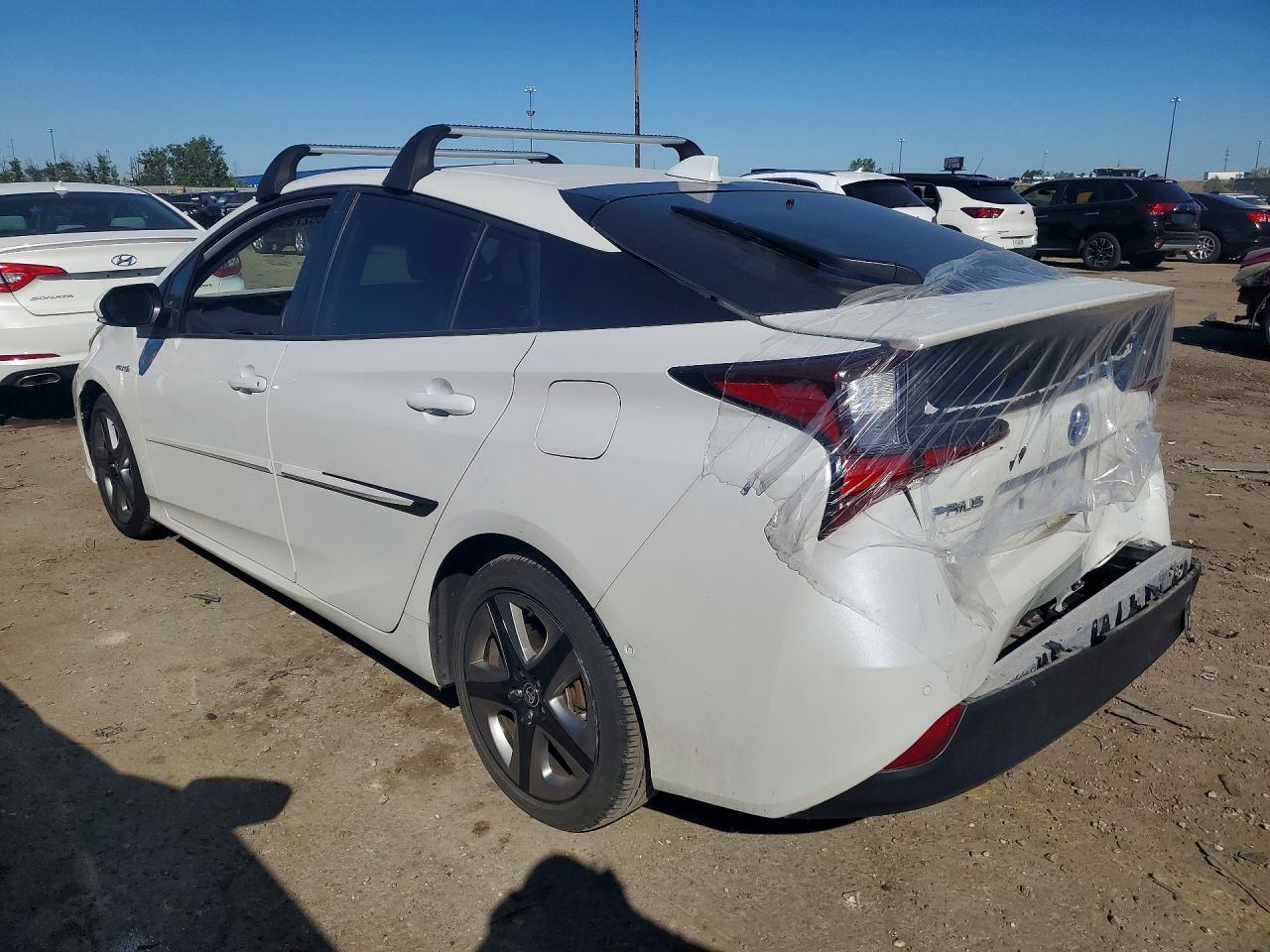 2022 Toyota Prius - Фото 2