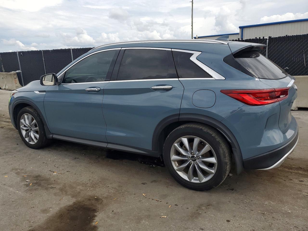 2022 Infiniti Qx50 Essential - Фото 2