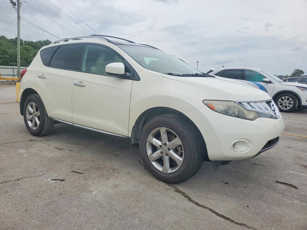 2010 Nissan Murano S - Image 4