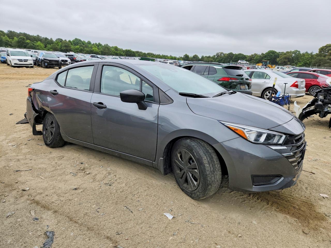 2024 Nissan Versa S - Image 4