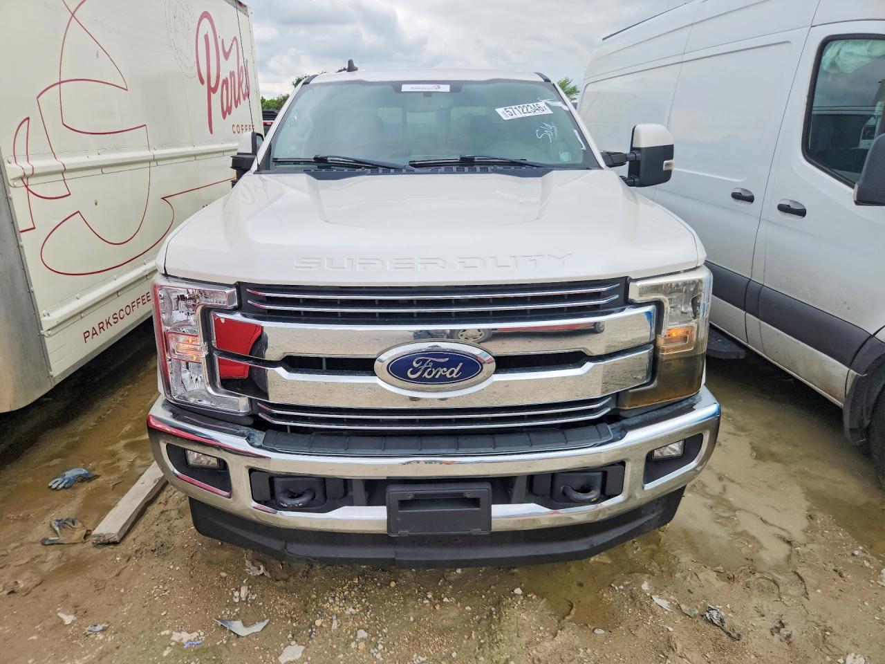 2019 Ford F250 Super Duty - Image 5