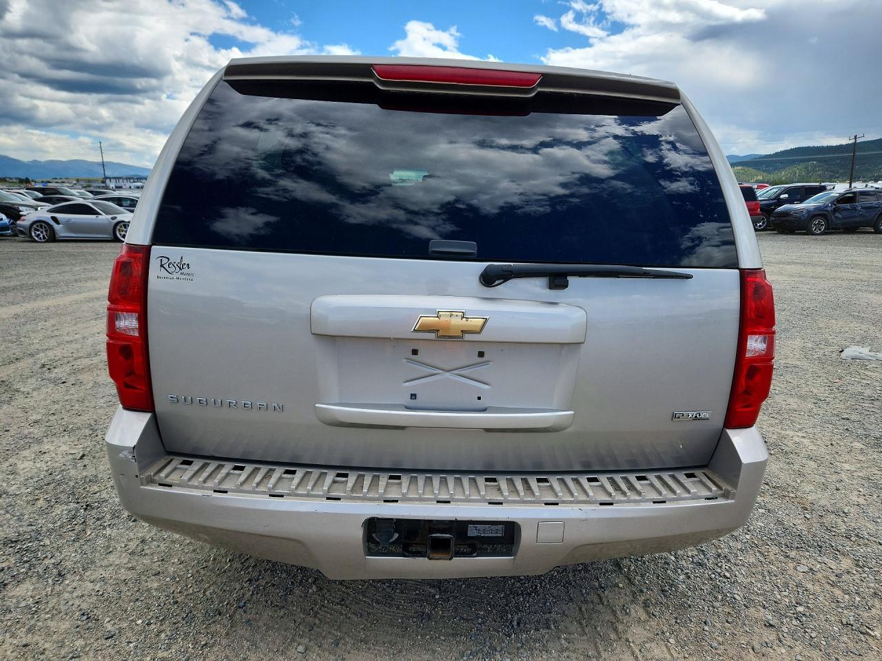 2007 Chevrolet Suburban K1500 - Image 6