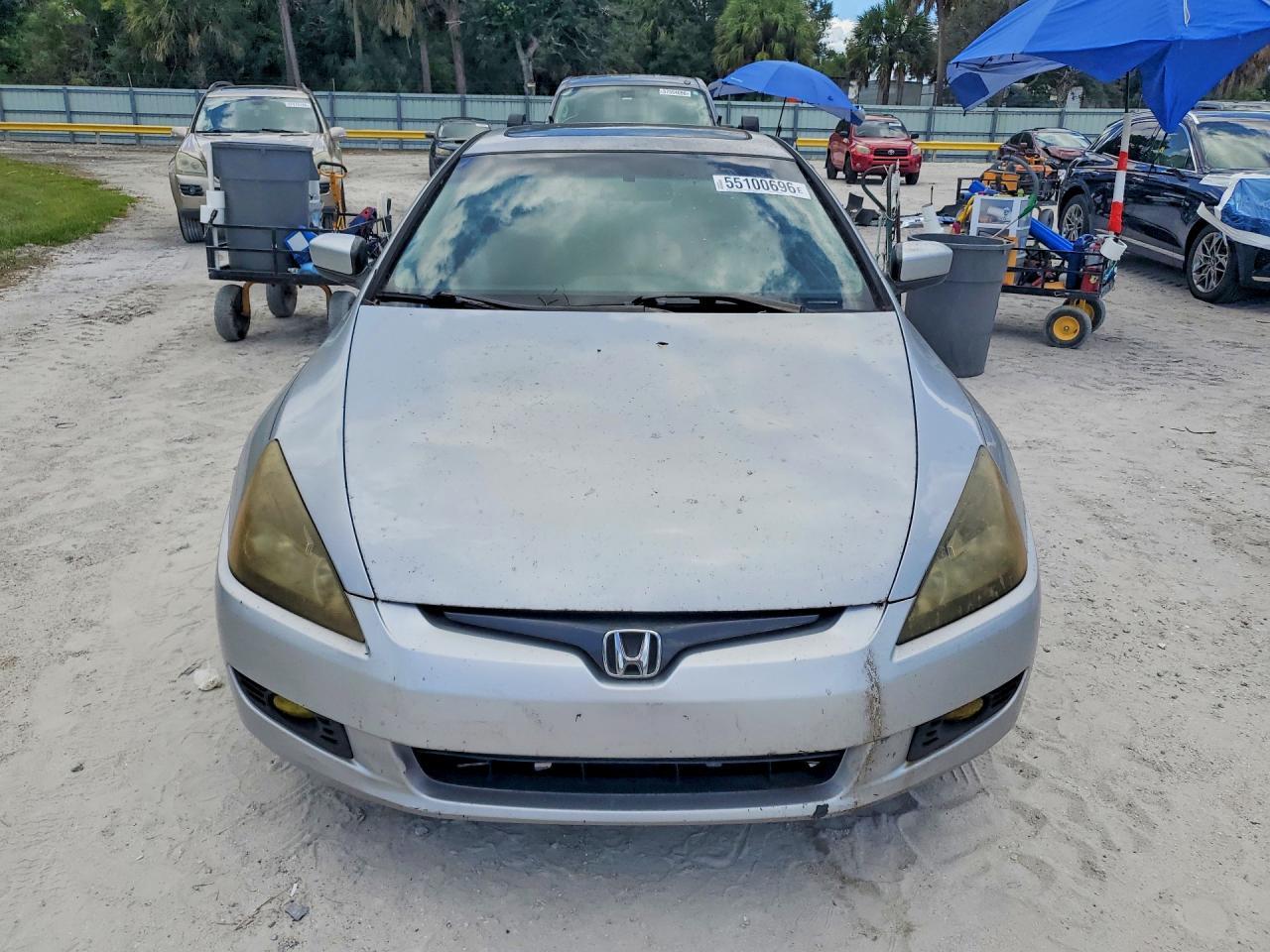 2004 Honda Accord - Image 5