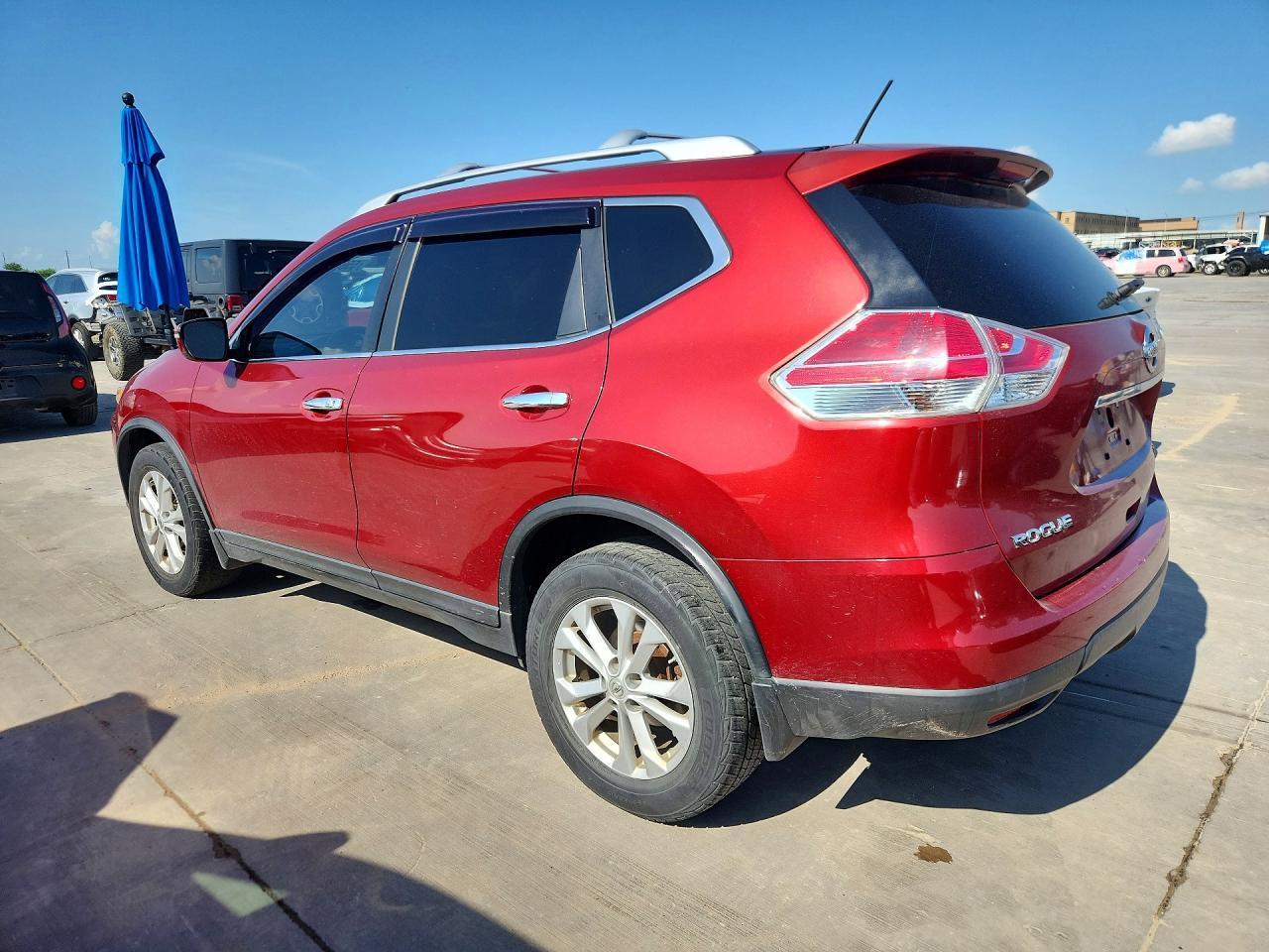 2015 Nissan Rogue Sv - Image 2