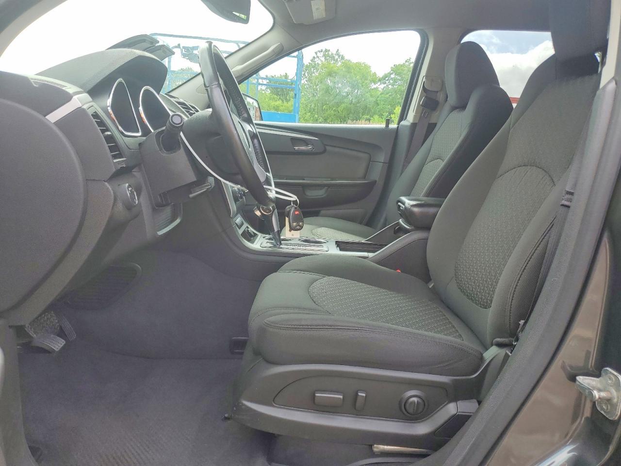 2012 Chevrolet Traverse - Image 7