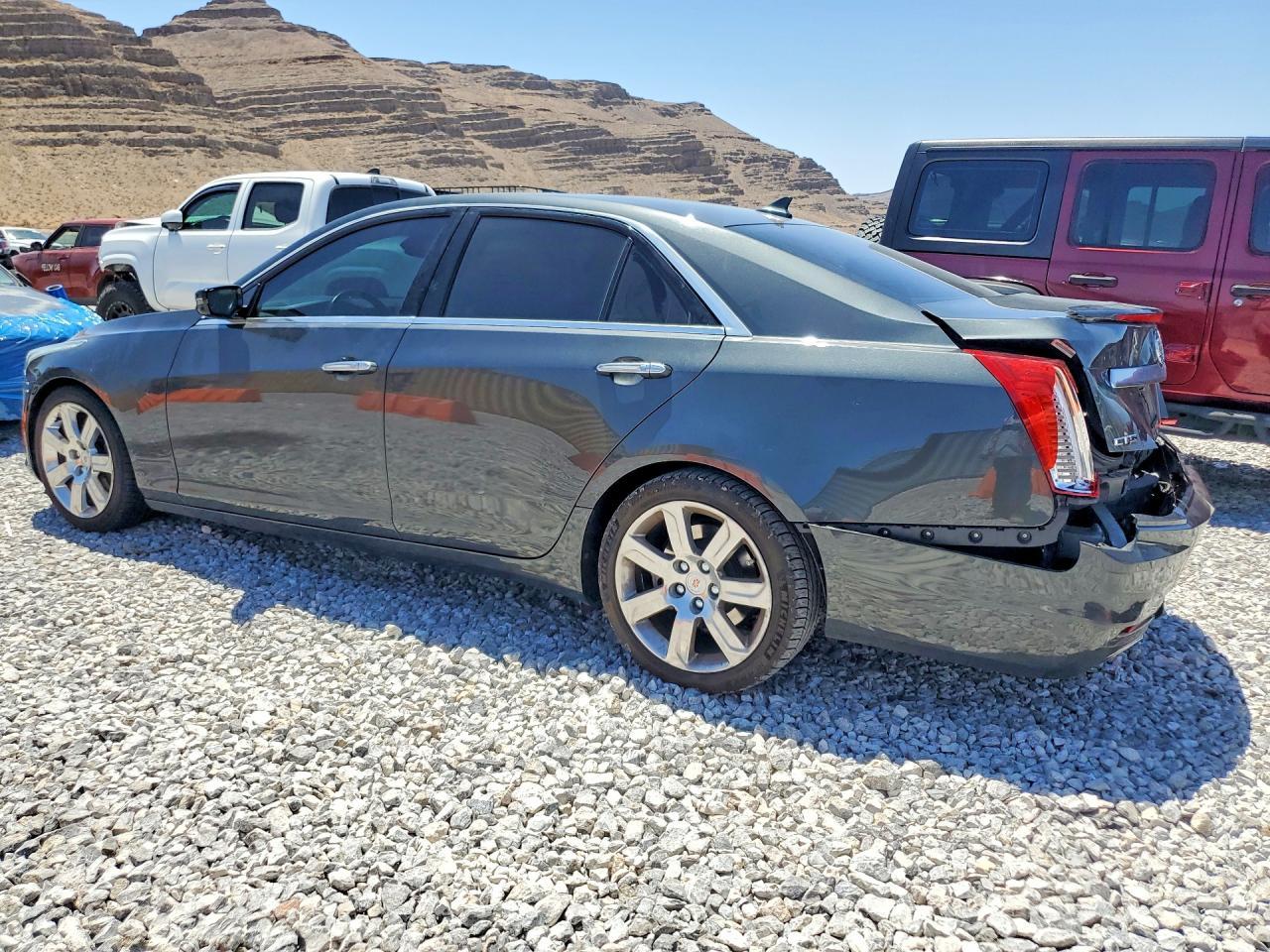 2014 Cadillac Cts Premium Collection - Image 2